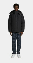 Load image into Gallery viewer, Black Ruraz Puffer Jacket

