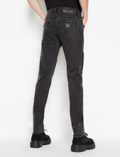 Load image into Gallery viewer, J27 Moto Skinny Jeans
