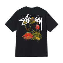 Load image into Gallery viewer, WITHERED FLOWER TEE
