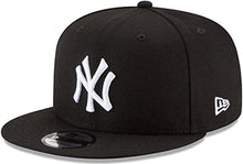Load image into Gallery viewer, New York Yankees 9FIFTY Snapback
